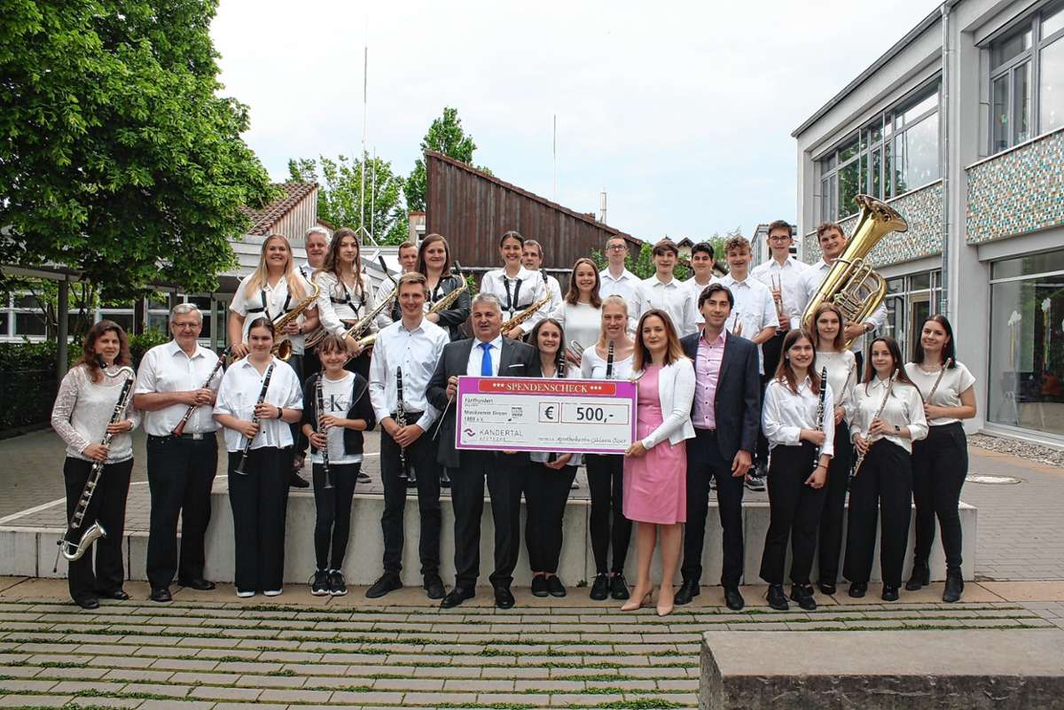 Binzen: 500 Euro für das Jugendorchester des Musikvereins Binzen