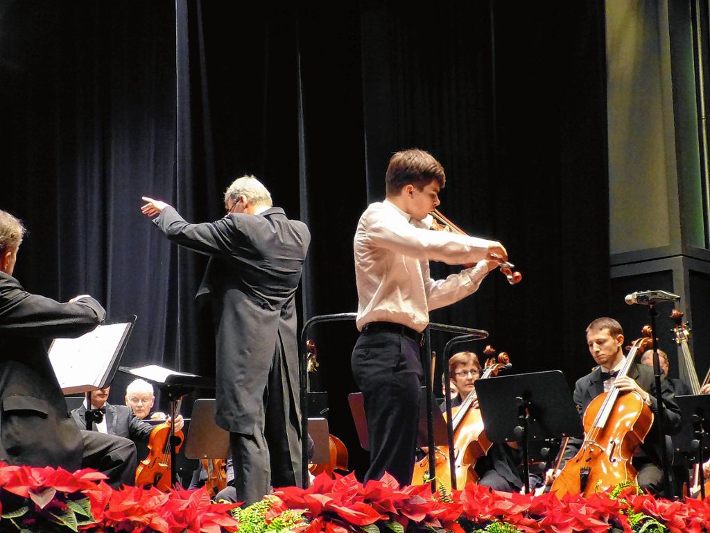 Das Violinkonzert mit Gregor Hänssler geriet zu einem Höhepunkt. Foto: Gottfried Driesch