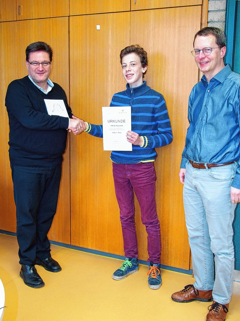 Rheinfelden: Nikolas Kassubek gewinnt Mathematikpreis