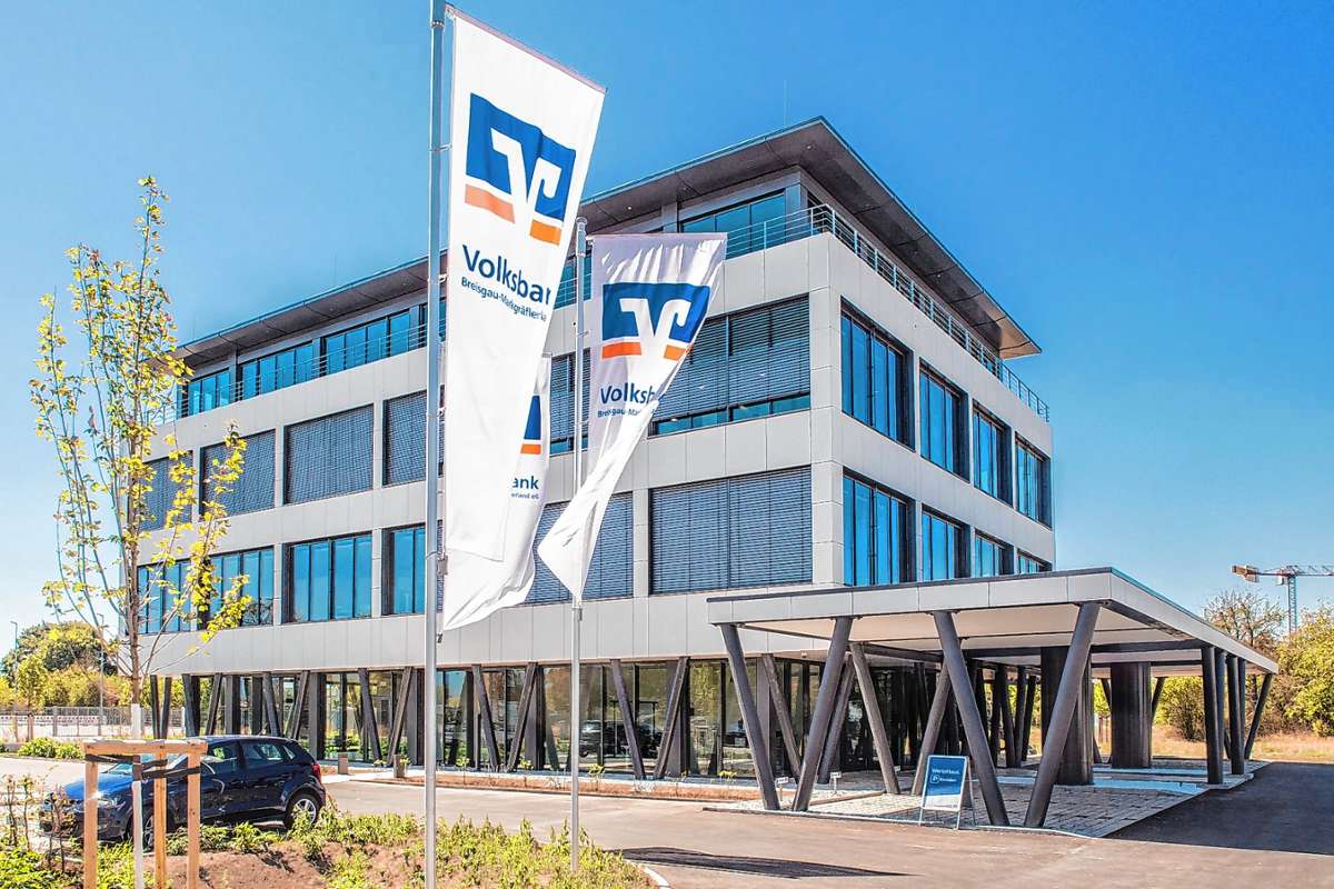 Die Volksbank Breisgau-Markgräflerland hat ihr zentrales Beratungszentrum im Gewerbepark Breisgau, das „WerteHaus“ in Betrieb genommen. Foto: Anlicker