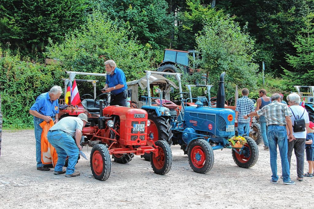 Kleines Wiesental: Alter Traktor muss fortbewegt werden