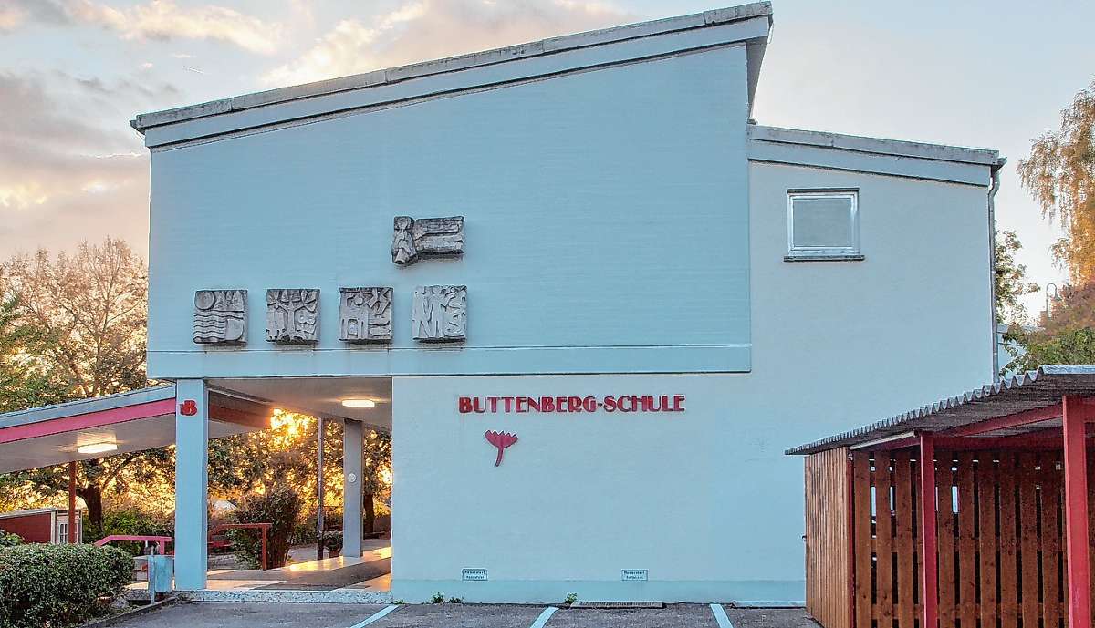 Die Buttenbergschule soll saniert werden. Der Gemeinderat fasste in seiner jüngsten Sitzung den Grundsatzbeschluss zur Realisierung des Projekts. Foto: Manfred Herbertz
