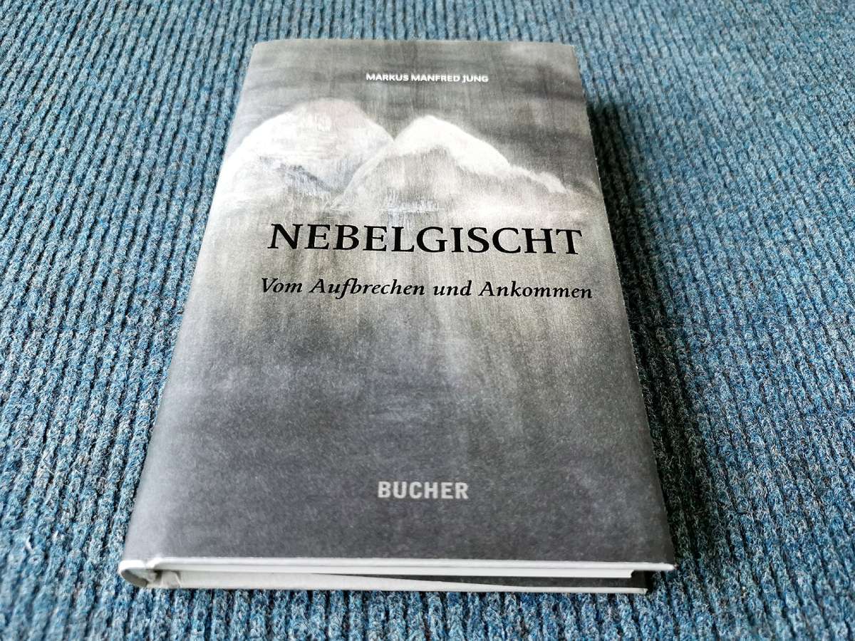 Das neue Buch „Nebelgischt“ von Markus Manfred Jung        Foto: Kristoff Meller