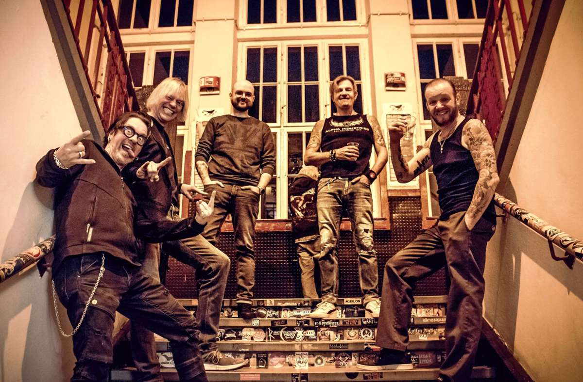 „Monsters of Rock“ in Maulburg: Coverbands spielen Hits der großen Rockstars
