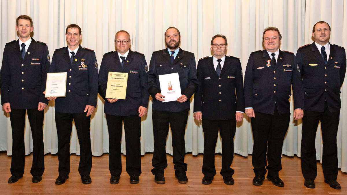 Todtnau: Drei Feuerwehrmänner geehrt