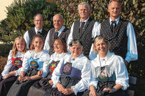 Die Trachten- und Volkstanzgruppe Egringen feiert ihr 40-jähriges Bestehen.   Foto: zVg Foto: Weiler Zeitung