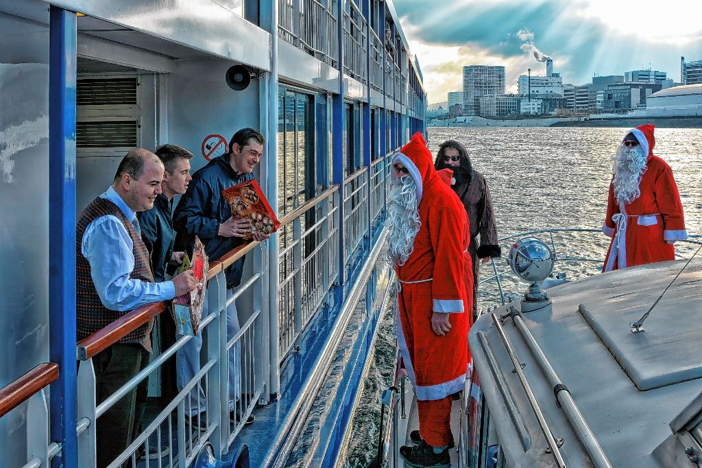 Weil am Rhein: Besonderer Besucher am Schiff