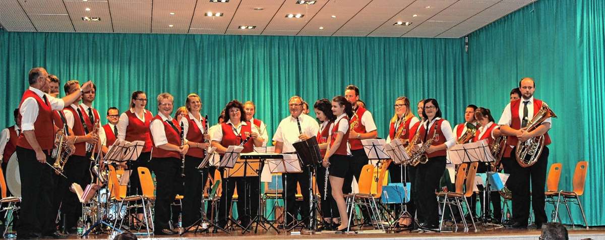 Der Musikverein Feldberg bei einem Konzert in der Partnergemeinde Issenheim im Elsass
