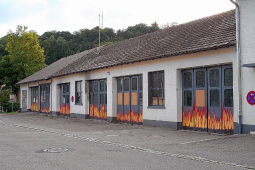 Neue Pläne für das feuergeschädigte  Feuerwehrgerätehaus am Papierweg  Foto: A. Günzschel Foto: Weiler Zeitung