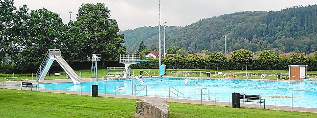 Schopfheim: Freibad lässt mehr Wasserratten rein