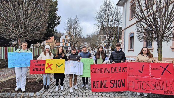 Schönau: Bauzaun am Gymnasium: Schüler kämpfen für ihre Rechte