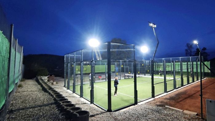 Tennisclub Hausen: TC  eröffnet die Saison