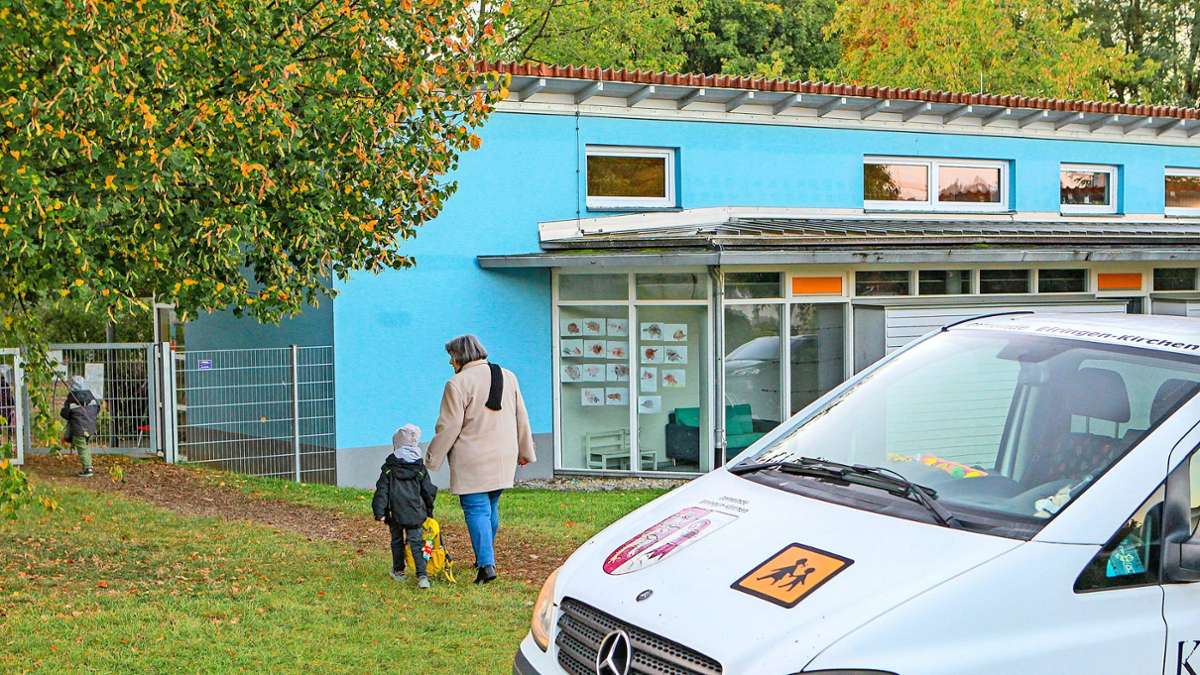 Efringen-Kirchen: Tür auf für den Kindergartenbus