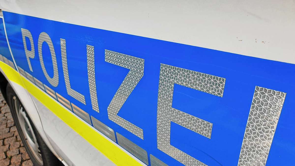 Polizeieinsatz in Lörrach: Hochhaus: 64-Jähriger nach Schuss auf Wohnungstür festgenommen