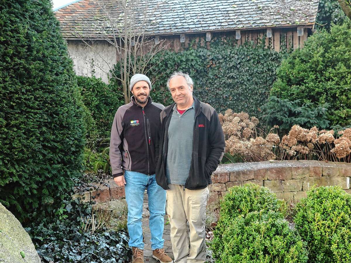 Liebhaber und Gestalter schöner Gärten: Matthieu Bintz und Stefan Kaiser. Foto: Beatrice Ehrlich