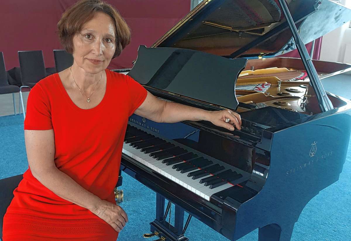 Andrea Kauten hat mit einem beeindruckenden Klavierabend die Saison „Klassik im Krafft-Areal“ in der Fahrnauer Tonhalle eröffnet.