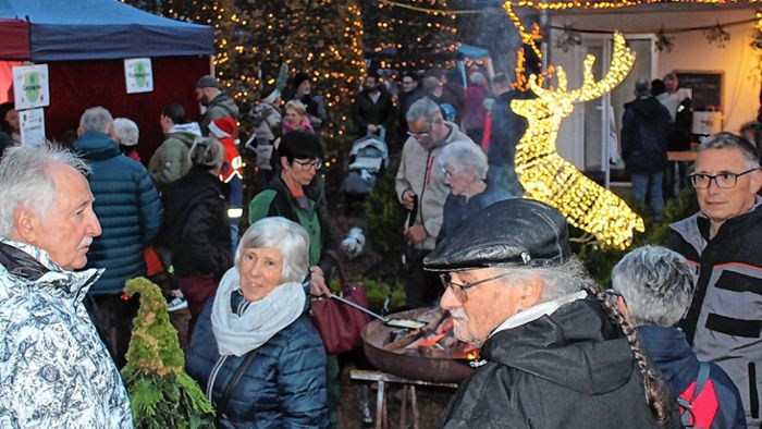 Kleines Wiesental: Erster Bürchauer Adventsmarkt