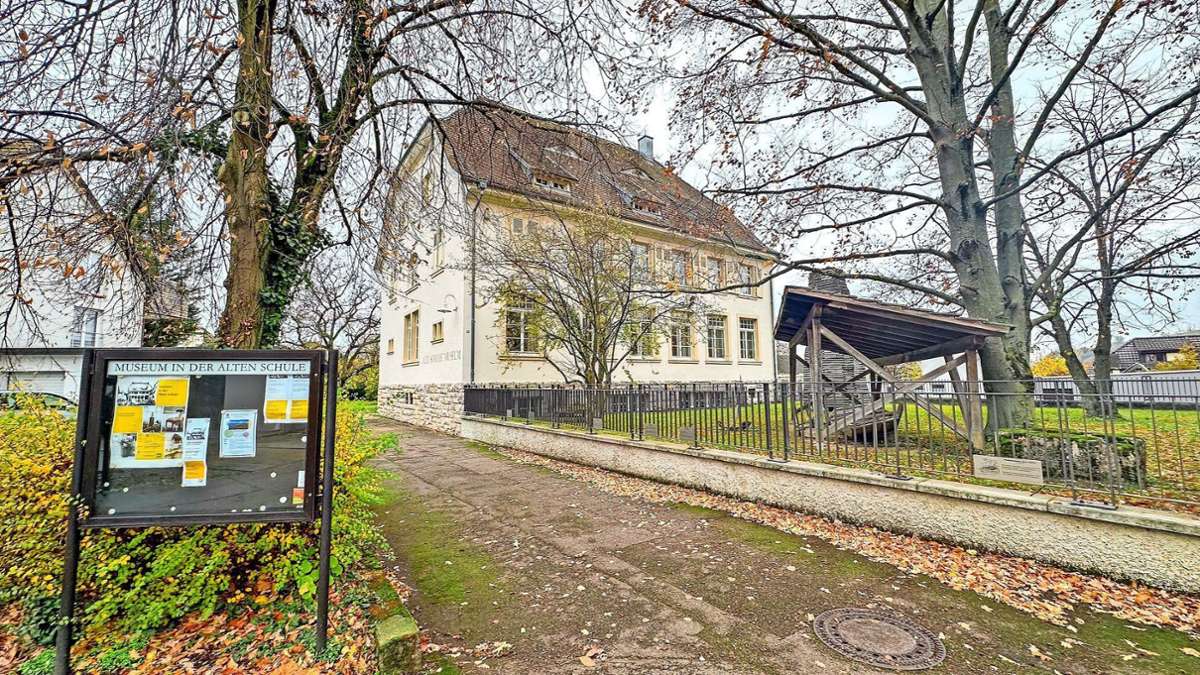 Efringen-Kirchen: Bürgermeisterin Holzmüller legt sich nicht fest