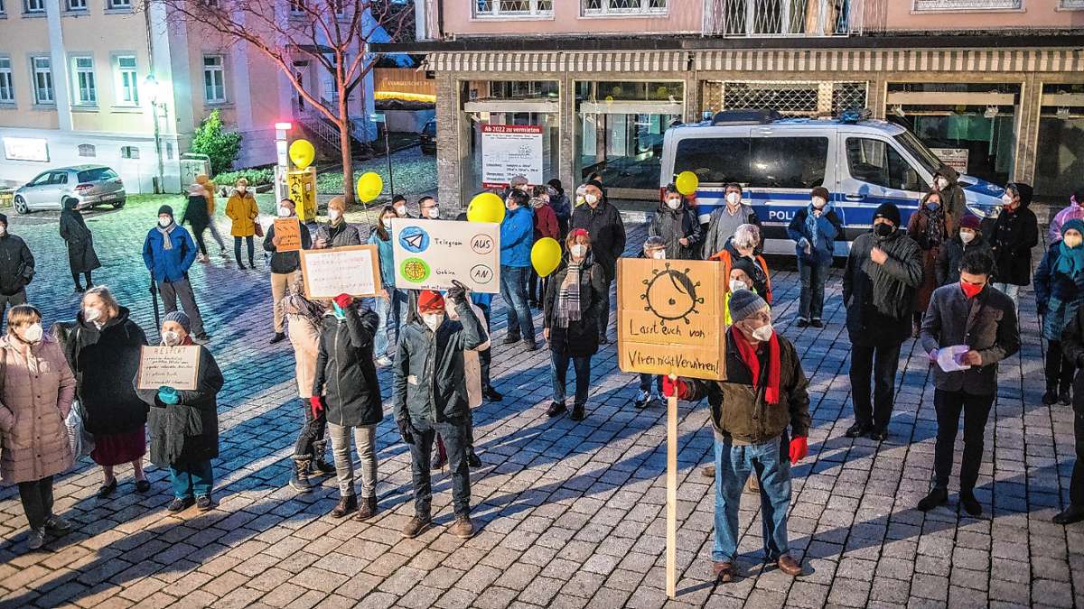 Müllheim: Befürworter und Gegner auf der Straße