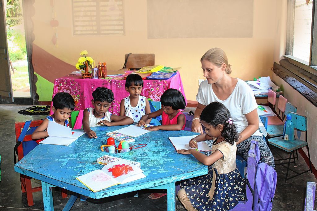 Sarah Trinler arbeitete einige Wochen in einem Hilfsprojekt in Sri Lanka mit.  Foto: zVg