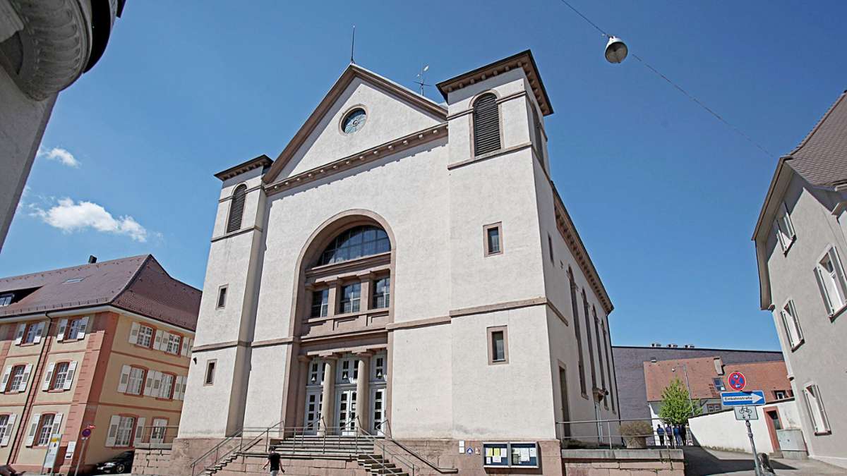 Lörrach: Kirche legt Pfarreien zusammen