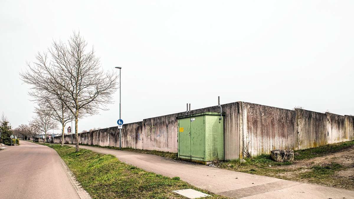 Wieder auf der Tagesordnung: die Bunkerruine und das Gelände an der Hans-Buck-Straße Foto: Alexander Anlicker
