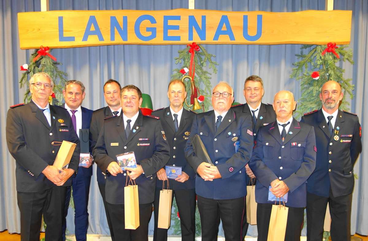 Schopfheim: Ehre für Feuerwehr Langenau