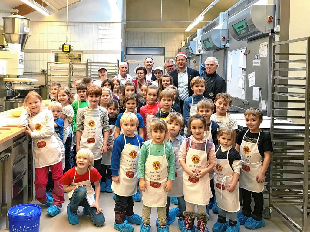Müllheim: Weihnachtsbäckerei für einen guten Zweck