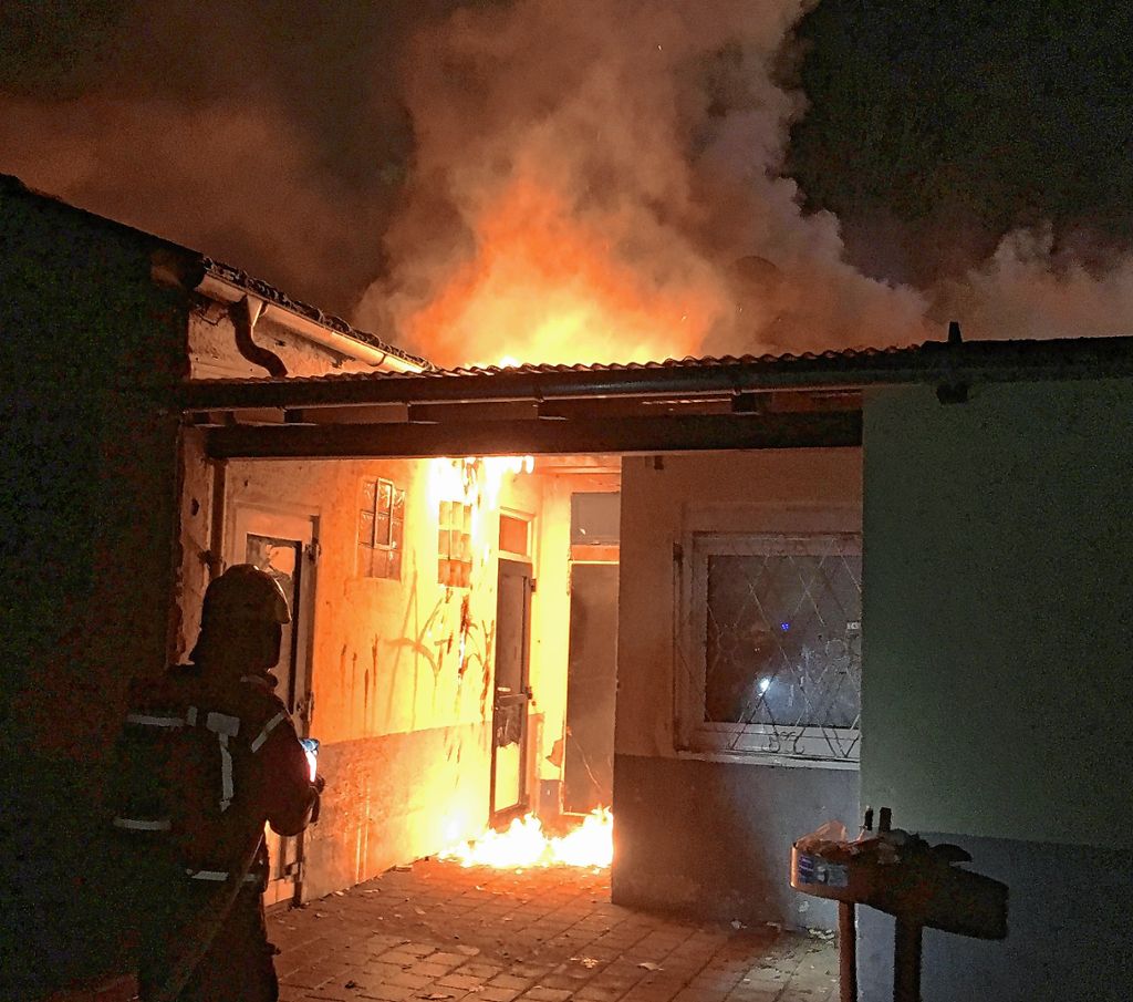 Neuenburg: Jamhouse-Brand: Schaden im fünfstelligen Bereich