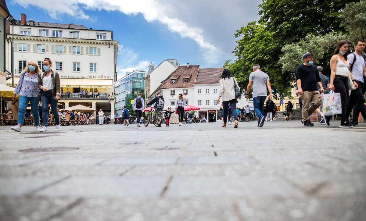 Lörrach: Fußgängerzone: Radfahrer bis März erlaubt