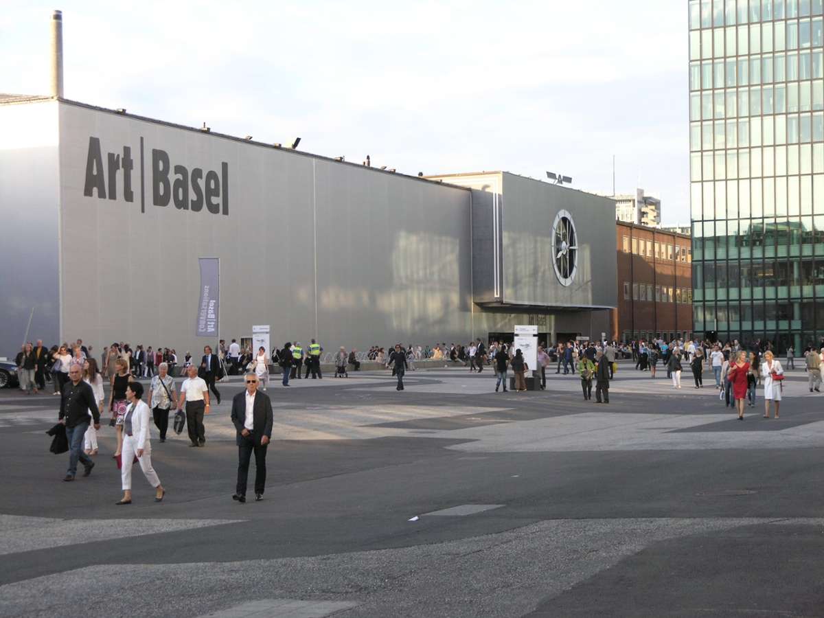 Basel: Messegruppe sucht Geldgeber