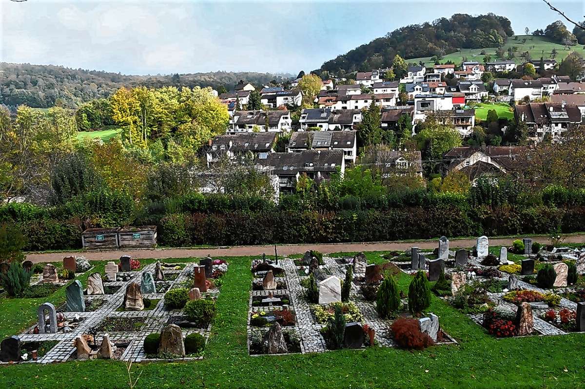 Der Parkfriedhof in Inzlingen bekommt neu auch ein gärtnergepflegtes Gräberfeld. Foto: Heinz Vollmar
