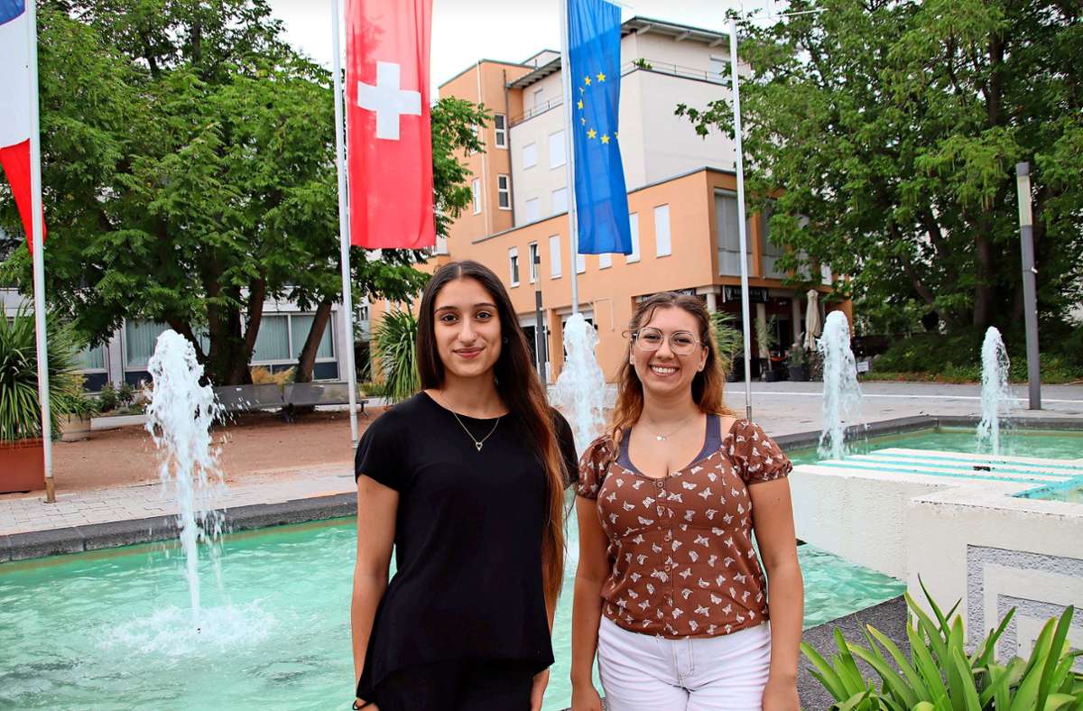 Weil am Rhein: Zwei junge Frauen, die sich engagieren