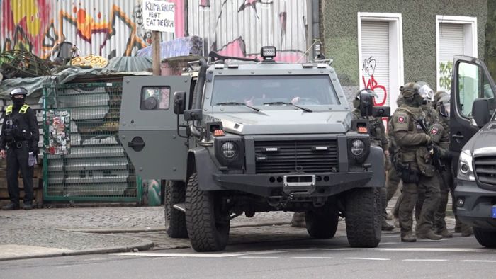 Terrorismus: Zwei Männer bei RAF-Fahndung in Berlin festgenommen