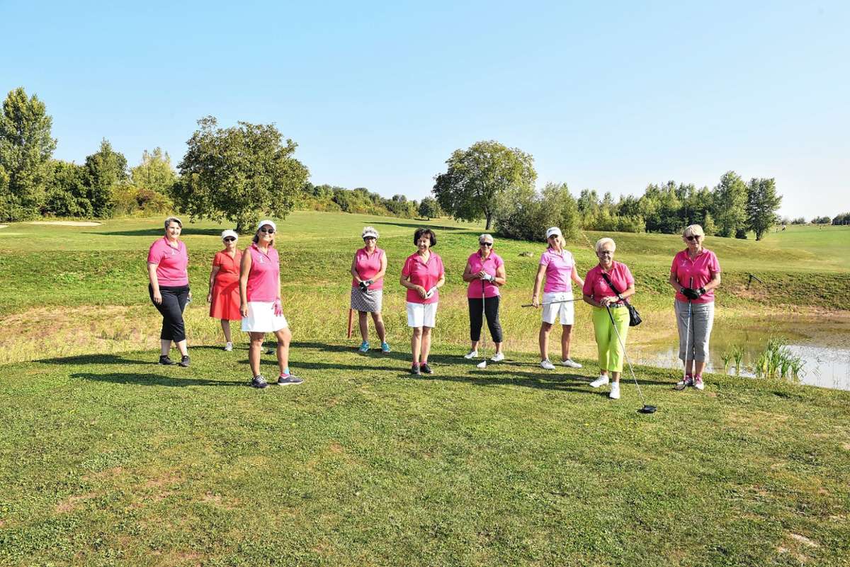 Bad Bellingen: Bad Bellinger „Golf Ladies“ spielen für den guten Zweck
