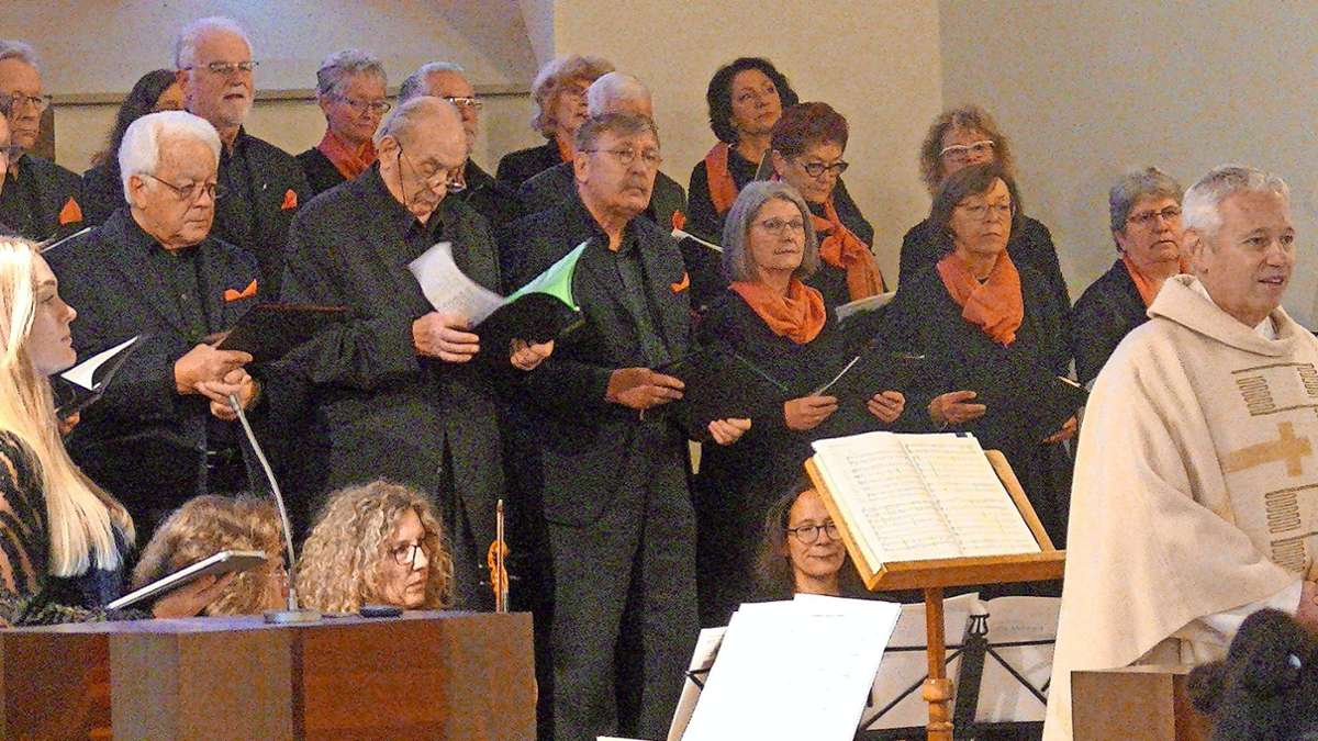 Lörrach: Kirchenchor St. Josef erhält Palestrina Medaille