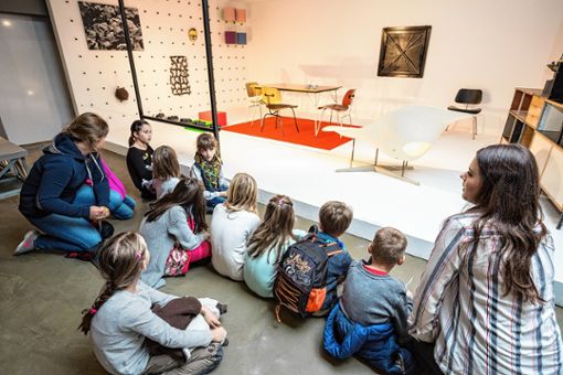 Schüler der Weiler Schulen erhalten neuerdings im Vitra Design Museum und im Vitra Schaudepot freien Eintritt. Foto: Vitra Design Museum/Bettina Matthiesen